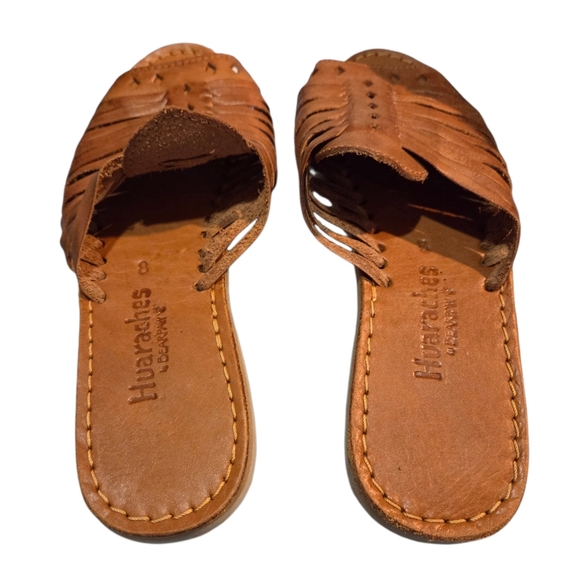 Bearpaw - Women's Rosa Sandals Slip-on Peep-toe Style Woven Leather - Picture 5 of 7